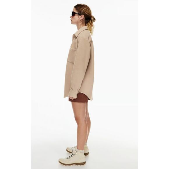 Aritzia TNA Polar Fleece Button up Shirt Jacket Taupe Size 2 (Large) - Picture 2 of 12